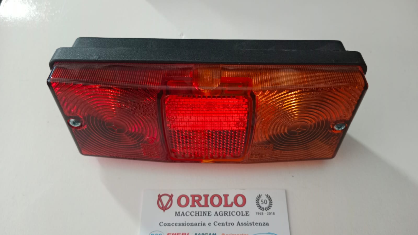 FANALE COMPLETO POSTERIORE  PER  VALPADANA BCS FERRARI PASQUALI